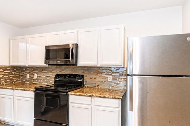 1218 Gazania DR, Pflugerville, TX 78660