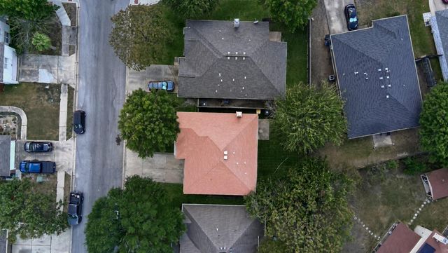 1218 Gazania DR, Pflugerville, TX 78660