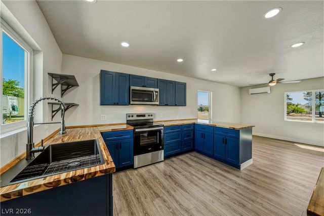 1670 West Windsong Lane, Pahrump, NV 89048
