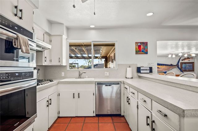 700 E Avenue G, Port Aransas, TX 78373