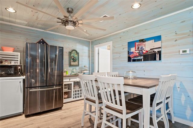 700 E Avenue G, Port Aransas, TX 78373