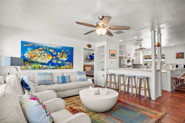 700 E Avenue G, Port Aransas, TX 78373