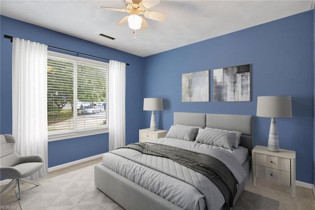 318 Wood Duck CT, Suffolk, VA 23434