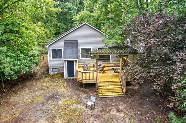 318 Wood Duck CT, Suffolk, VA 23434