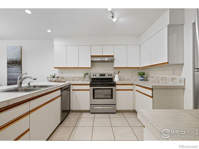 2938 Kalmia Avenue 17, Boulder, CO 80301