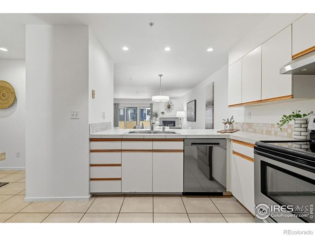 2938 Kalmia Avenue 17, Boulder, CO 80301