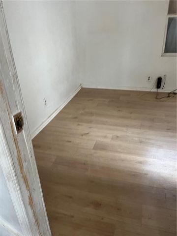 11 Emmons PL, Portsmouth, VA 23702