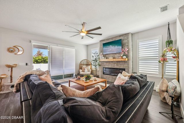 6827 Forkmead Lane, Port Orange, FL 32128