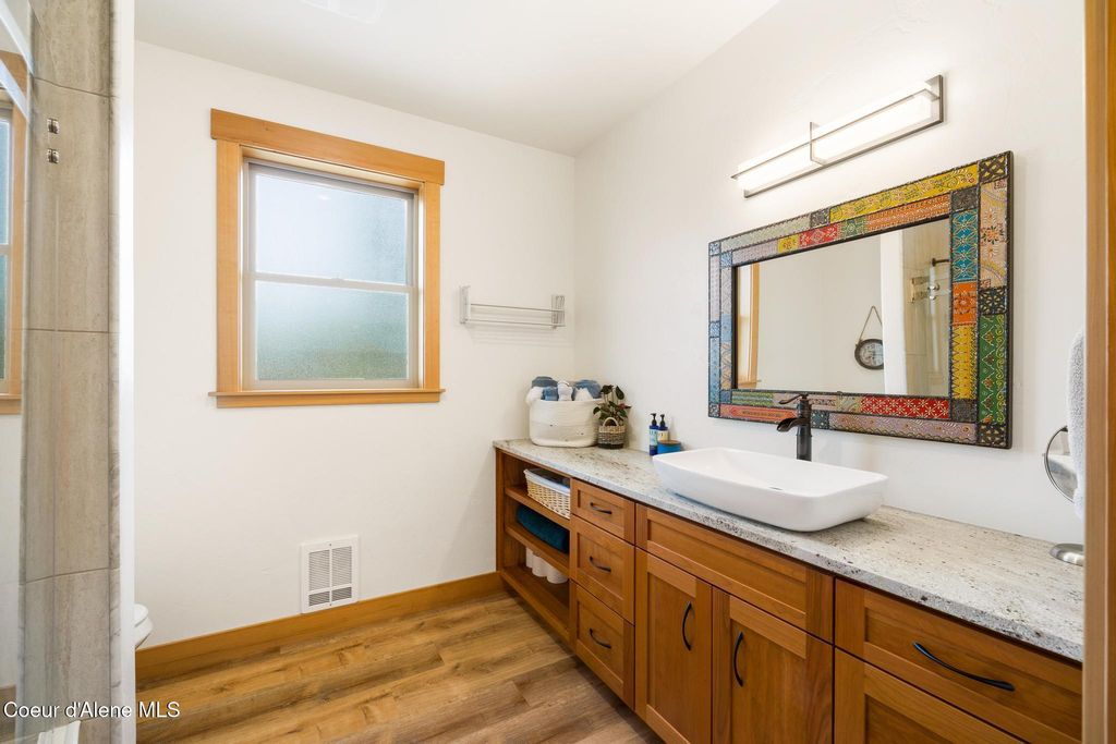 265 Scenic DR, Bonners Ferry, ID 83805 photo 35