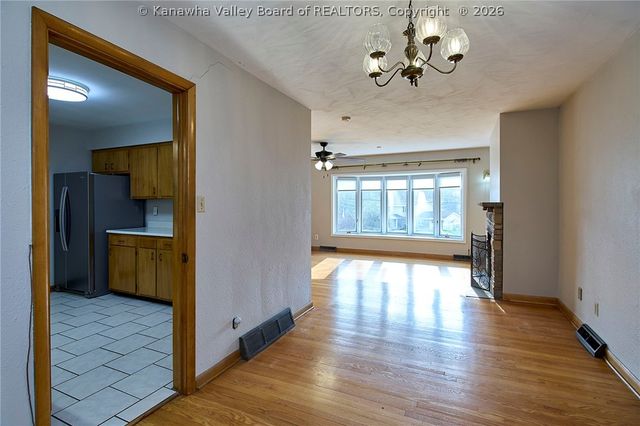 1218 Lyndale Drive, Charleston, WV 25314