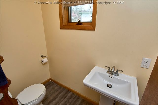 1218 Lyndale Drive, Charleston, WV 25314