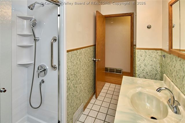 1218 Lyndale Drive, Charleston, WV 25314