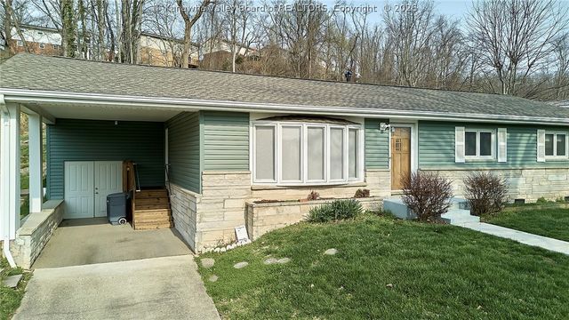 1218 Lyndale Drive, Charleston, WV 25314