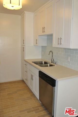 1940 S Beverly Glen Boulevard, Los Angeles, CA 90025