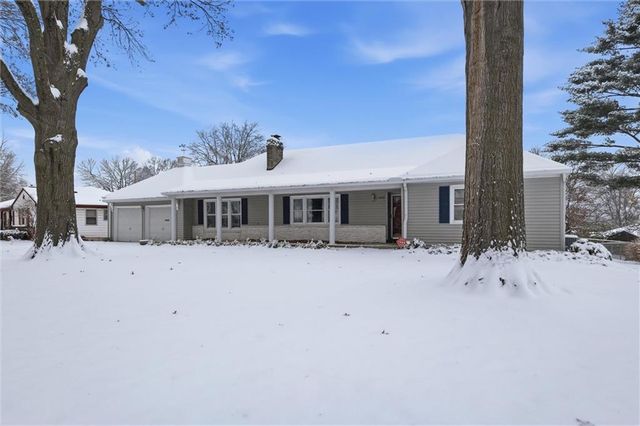 1004 W 96th Street, Kansas City, MO 64114