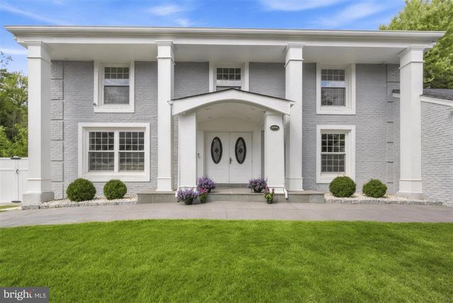 10904 GAINSBOROUGH RD, Potomac, MD 20854