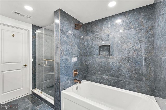 10904 GAINSBOROUGH RD, Potomac, MD 20854