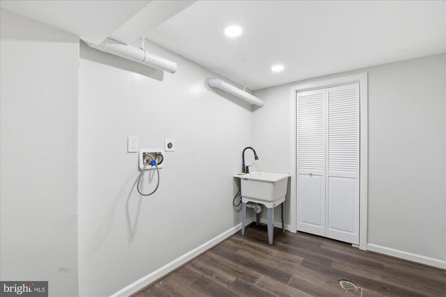 10904 GAINSBOROUGH RD, Potomac, MD 20854