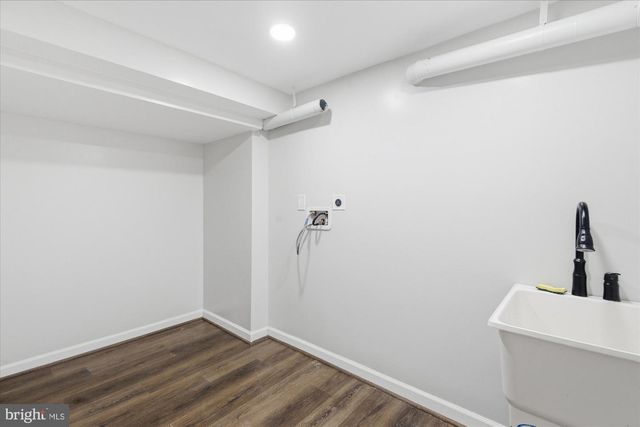 10904 GAINSBOROUGH RD, Potomac, MD 20854