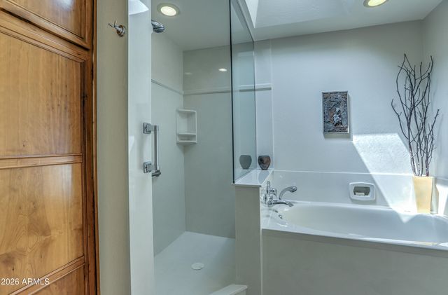 7914 E MONTEBELLO Avenue, Scottsdale, AZ 85250