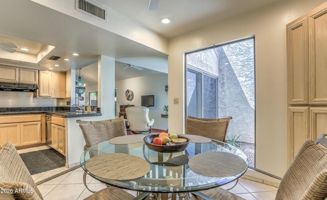 7914 E MONTEBELLO Avenue, Scottsdale, AZ 85250