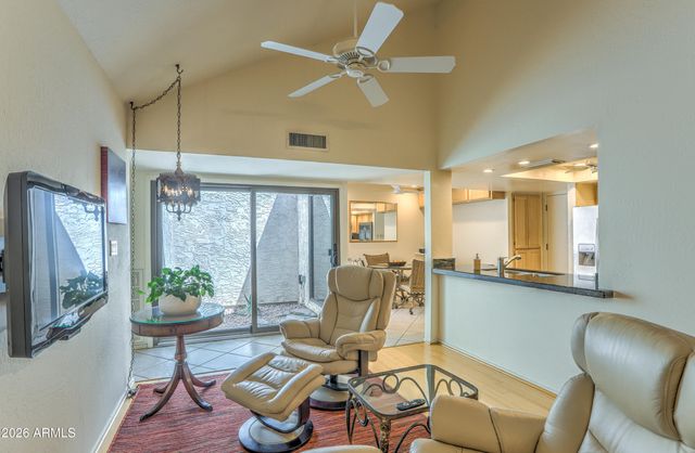 7914 E MONTEBELLO Avenue, Scottsdale, AZ 85250