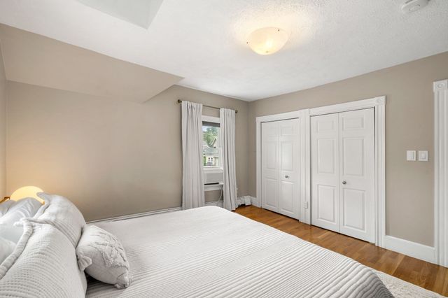 47 Sanford St, Melrose, MA 02176