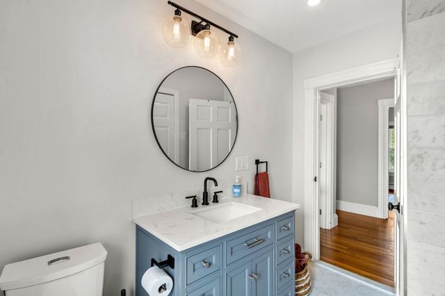 47 Sanford St, Melrose, MA 02176