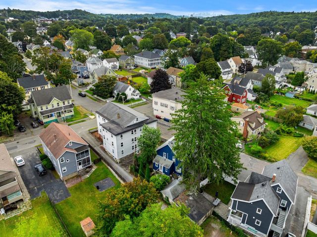 47 Sanford St, Melrose, MA 02176