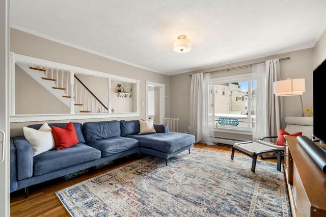 47 Sanford St, Melrose, MA 02176