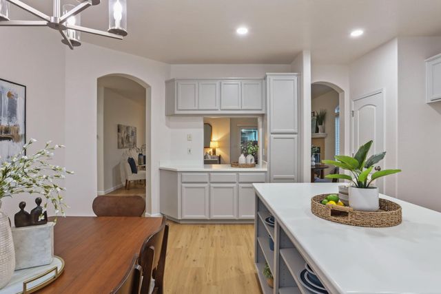 1683 Portabella Pl, Manteca, CA 95336