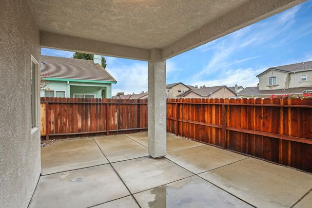 1683 Portabella Pl, Manteca, CA 95336