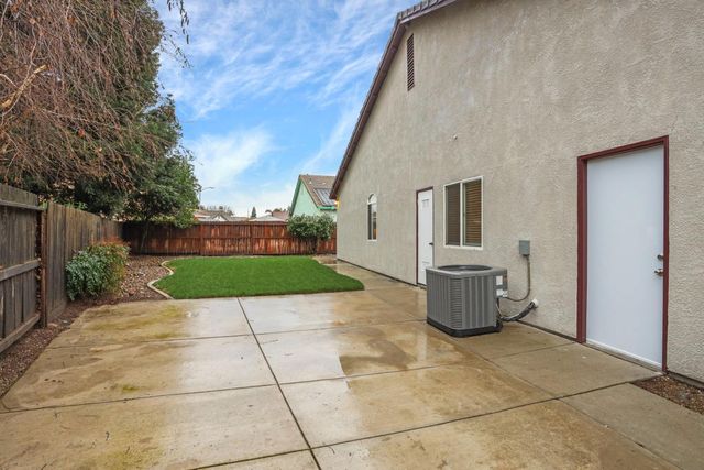 1683 Portabella Pl, Manteca, CA 95336