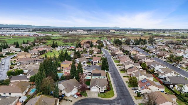 1683 Portabella Pl, Manteca, CA 95336