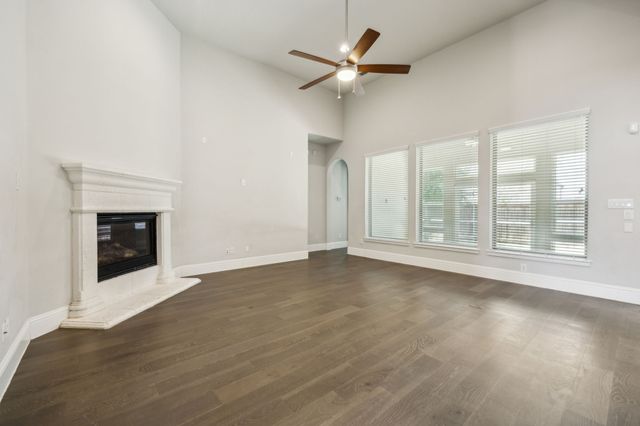 975 Stampede Drive, Frisco, TX 75036