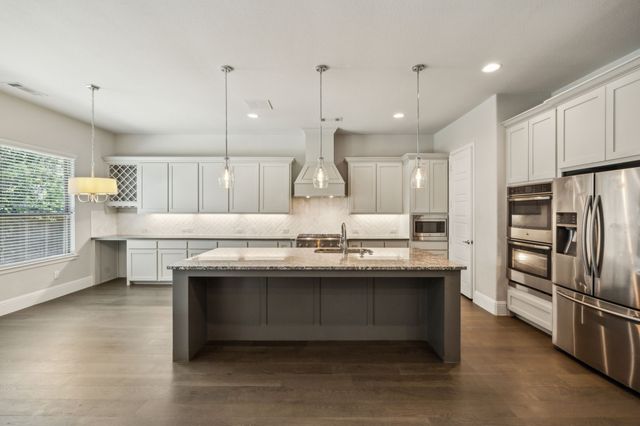 975 Stampede Drive, Frisco, TX 75036