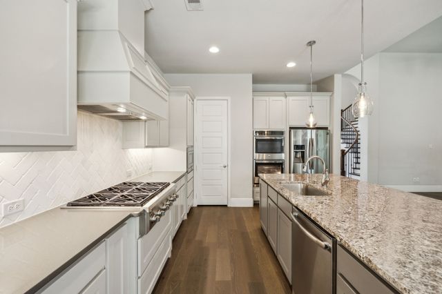 975 Stampede Drive, Frisco, TX 75036