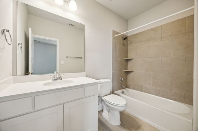 975 Stampede Drive, Frisco, TX 75036