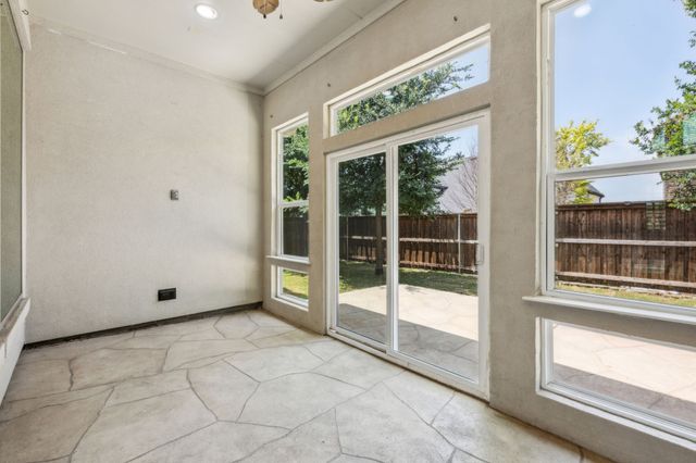 975 Stampede Drive, Frisco, TX 75036