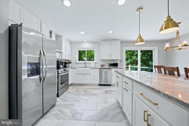 45 N FAWN DR, Newark, DE 19711