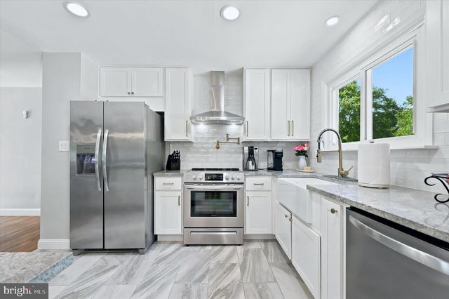 45 N FAWN DR, Newark, DE 19711