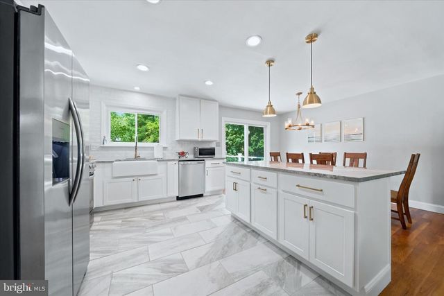 45 N FAWN DR, Newark, DE 19711
