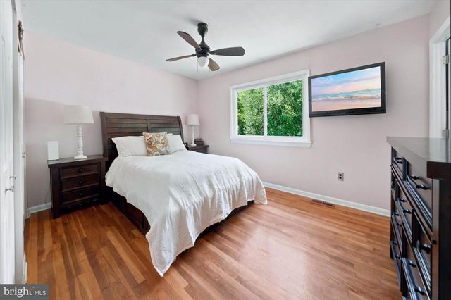 45 N FAWN DR, Newark, DE 19711