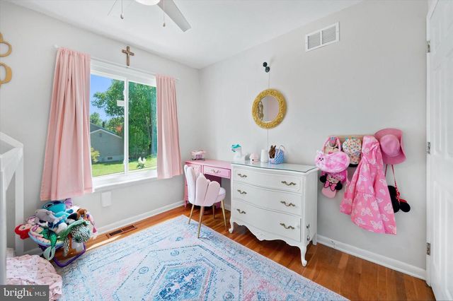 45 N FAWN DR, Newark, DE 19711