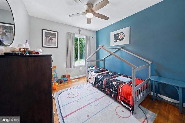 45 N FAWN DR, Newark, DE 19711