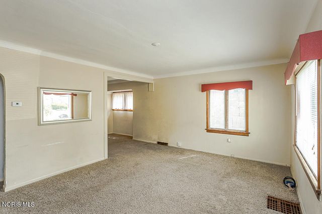 1916 Berdan Avenue, Toledo, OH 43613