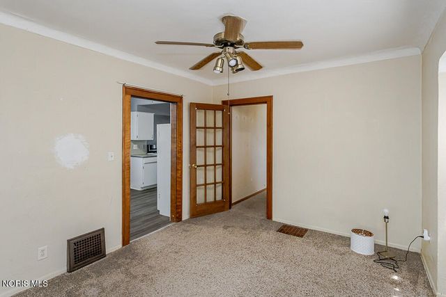 1916 Berdan Avenue, Toledo, OH 43613