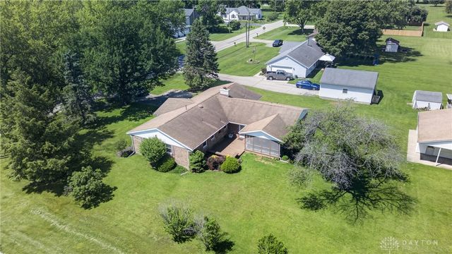 2105 Fenner Road, Troy, OH 45373