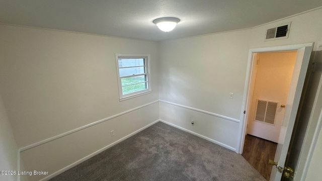 9231 Omar Khayyam Blvd, Louisville, KY 40272
