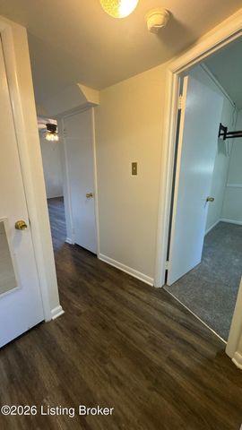 9231 Omar Khayyam Blvd, Louisville, KY 40272